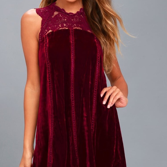 Lulu’s Who’s Who Burgundy Crocheted Velvet Dress - Picture 2 of 7